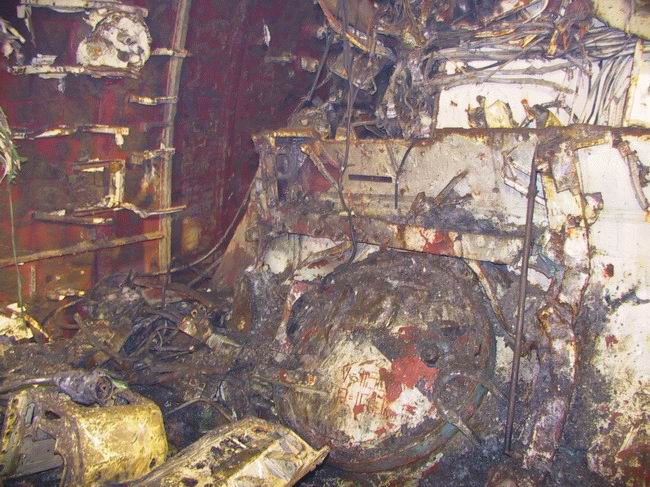 K-141 Kursk explosion and salvage damage, photo 5