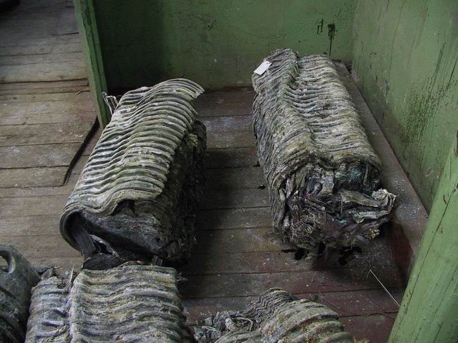 K-141 Kursk explosion and salvage damage, photo 14