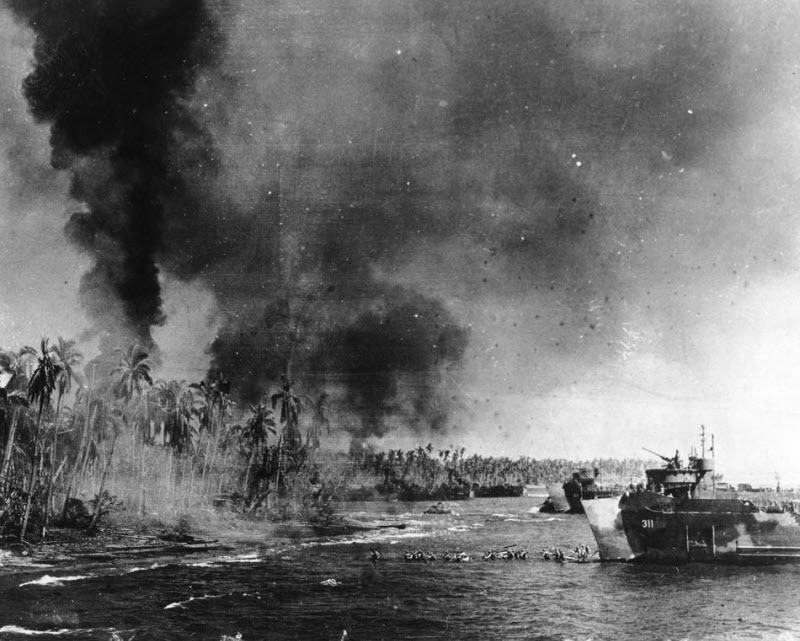US troops head toward beaches of Leyte island during amphibious assault October 1944